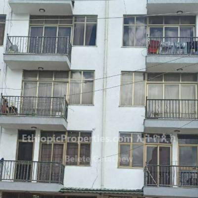 200sq.m entire building for sale at Ayat 