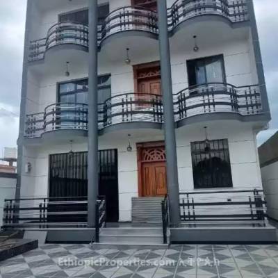 8 bedroom 7 bathroom house for sale at Betel 