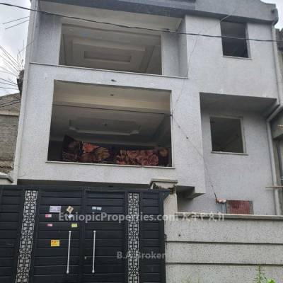 94ካሬ ቤት ሽያጭ - 94 sqm house for sale at kality alem bank