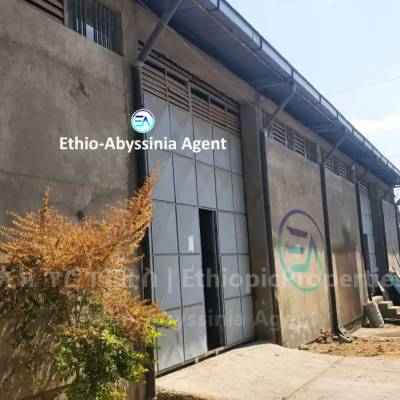 Above 1000m²m² warehouse for rent at Kay 